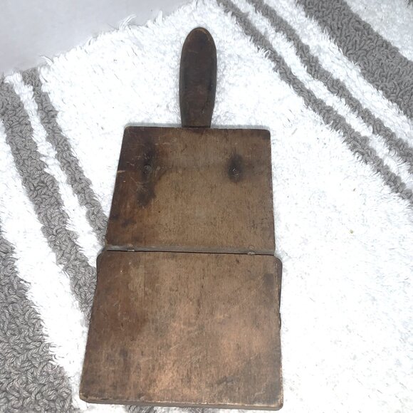 ANTIQUE PARKER FOUNDATION FASTENER BEEKEEPING HONEY TOOL - Picture 9 of 12